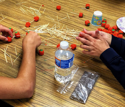 Act as engineers and do STEAM during Halloween in the elementary classroom using Mall-Creme Pumpkins and toothpicks! 